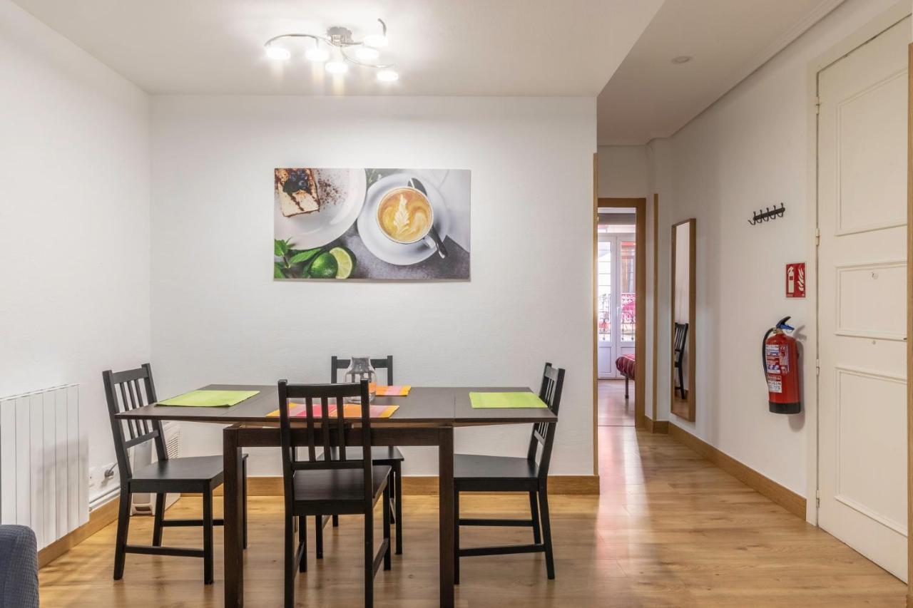 Apartamento Junto Al Guggenheim Con Parking Gratuito Bilbao Eksteriør billede