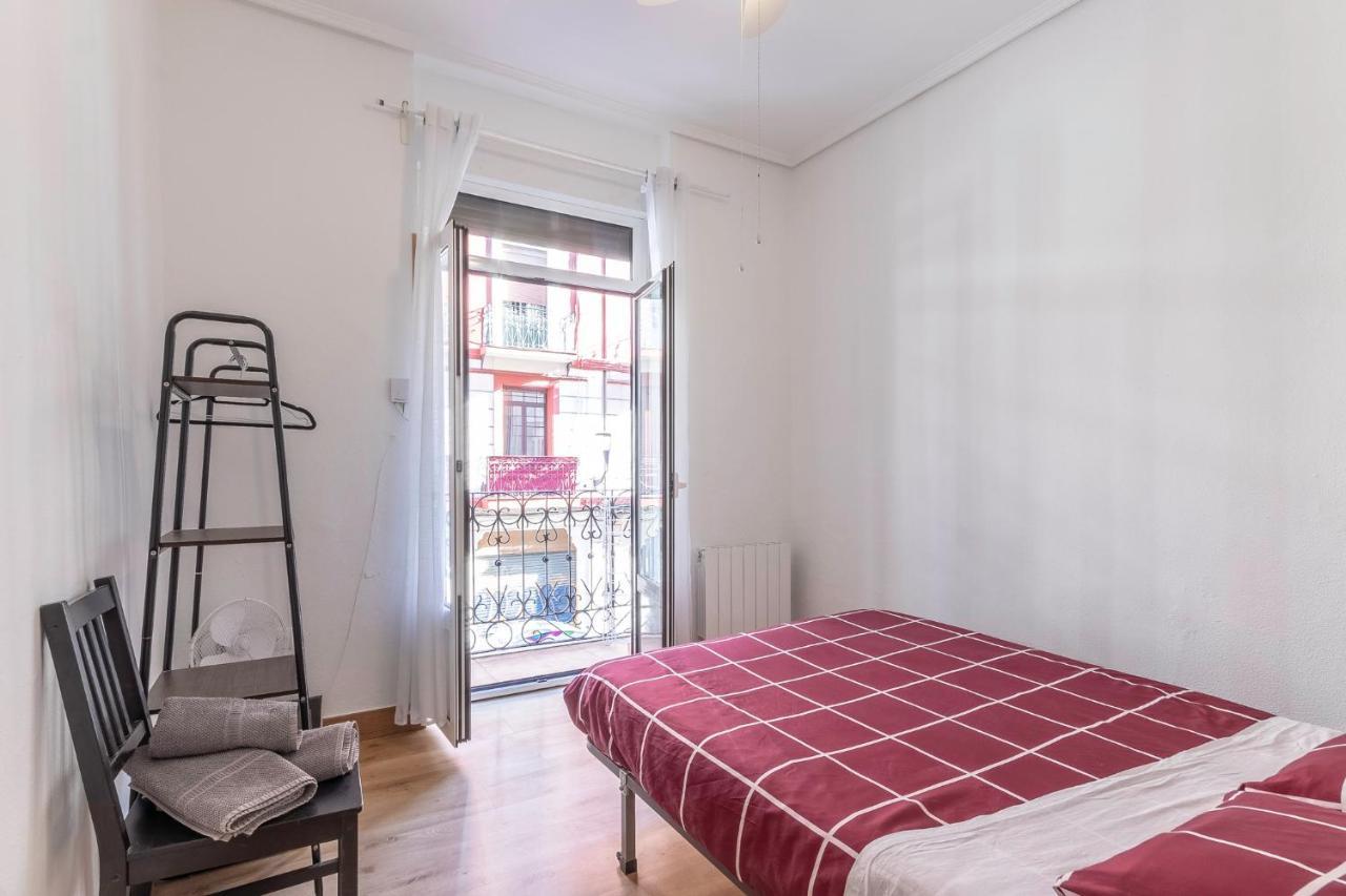 Apartamento Junto Al Guggenheim Con Parking Gratuito Bilbao Eksteriør billede